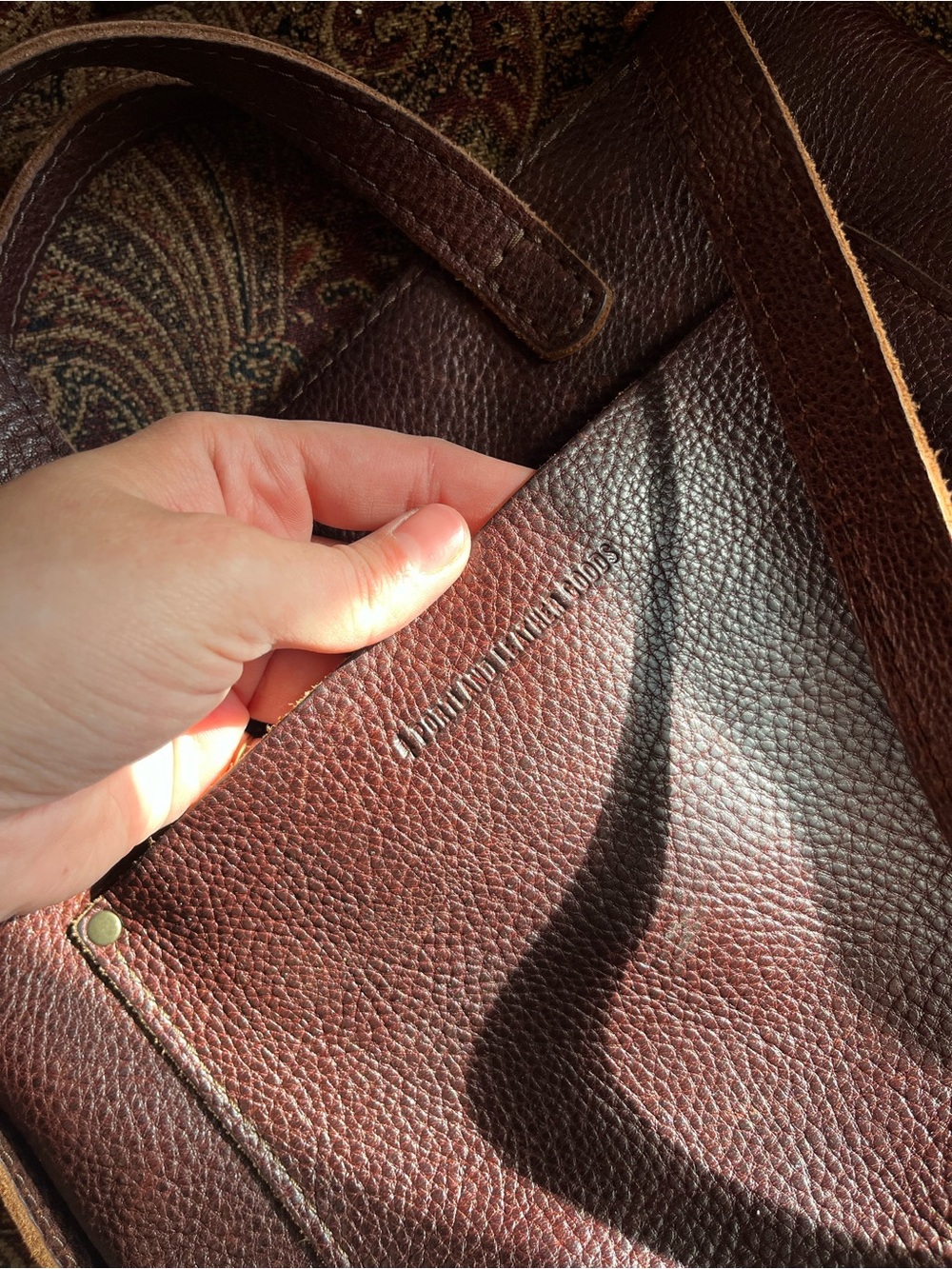 Portland Leather Crossbody Brown Bag - Picture 4 of 7
